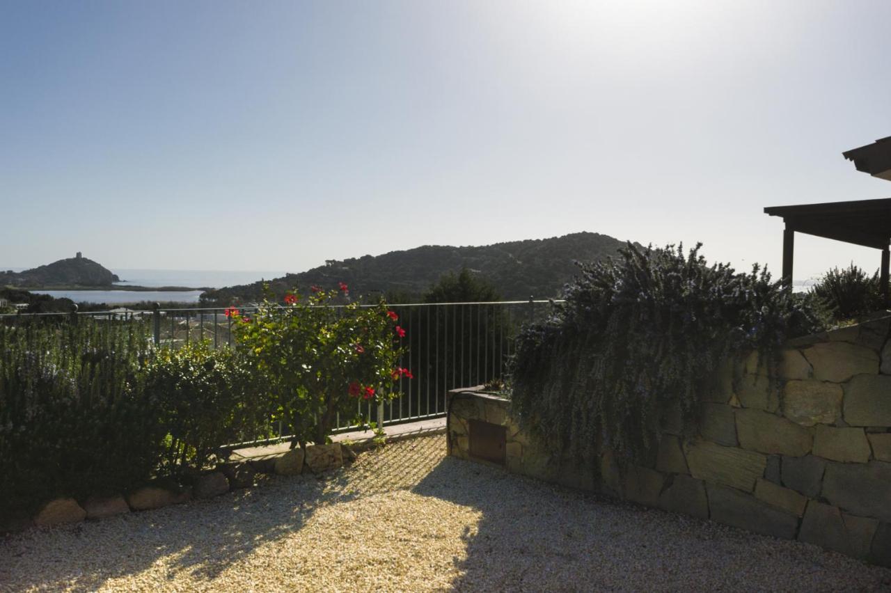Vila Sa Tiria Chia Exteriér fotografie