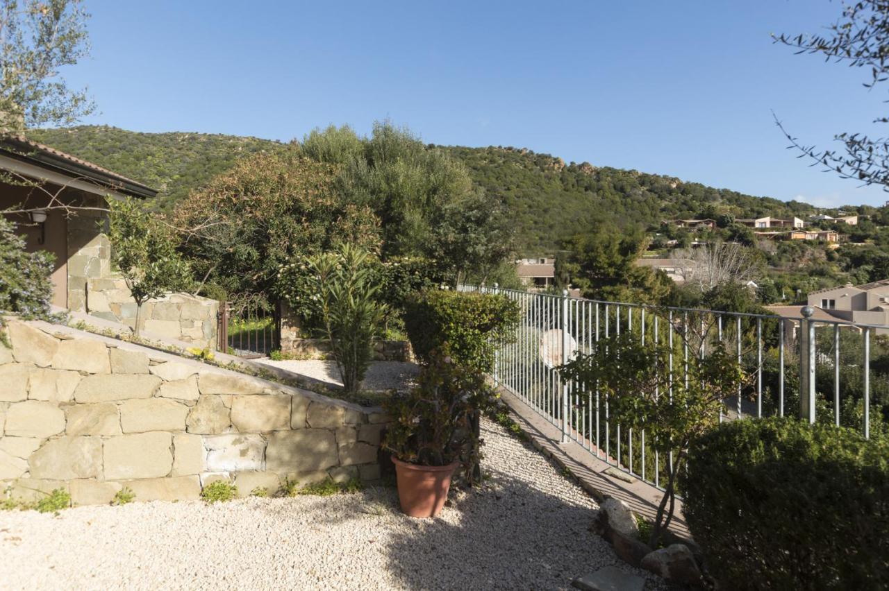 Vila Sa Tiria Chia Exteriér fotografie