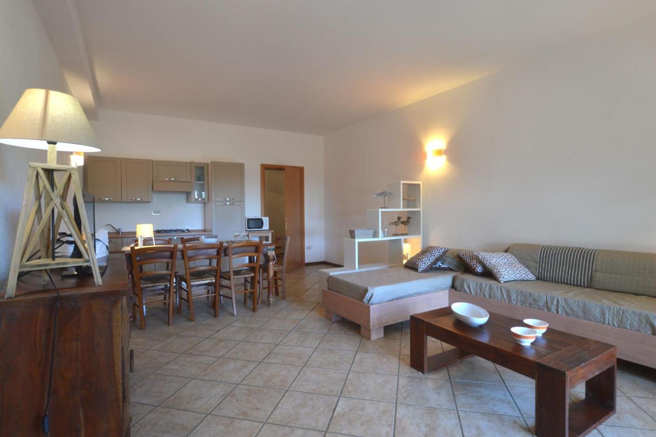 Vila Sa Tiria Chia Exteriér fotografie